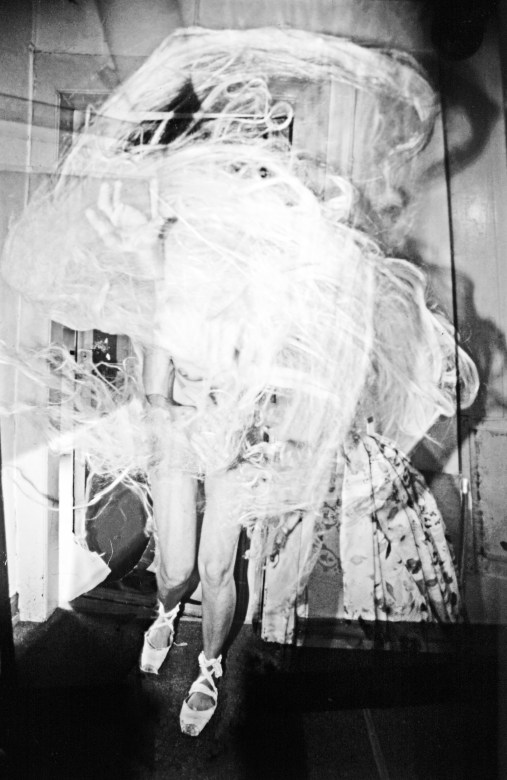 dont_change_a_hair_for_me